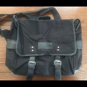 Kenneth Cole Messenger Bag